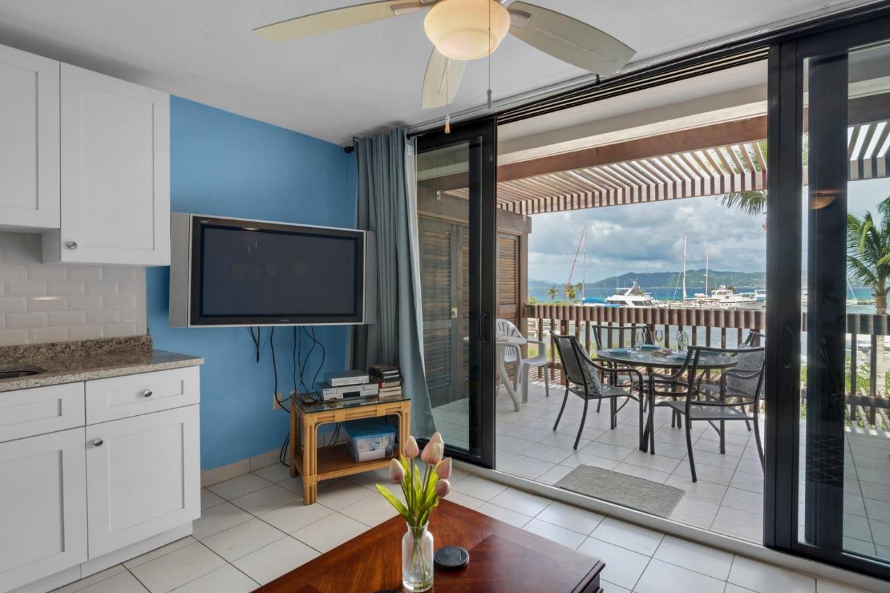 Sapphire Beach Resort East End  エクステリア 写真